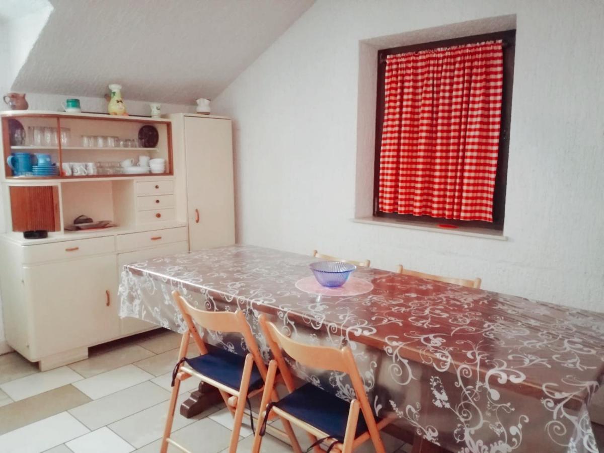 Villa Ela Postira Bagian luar foto