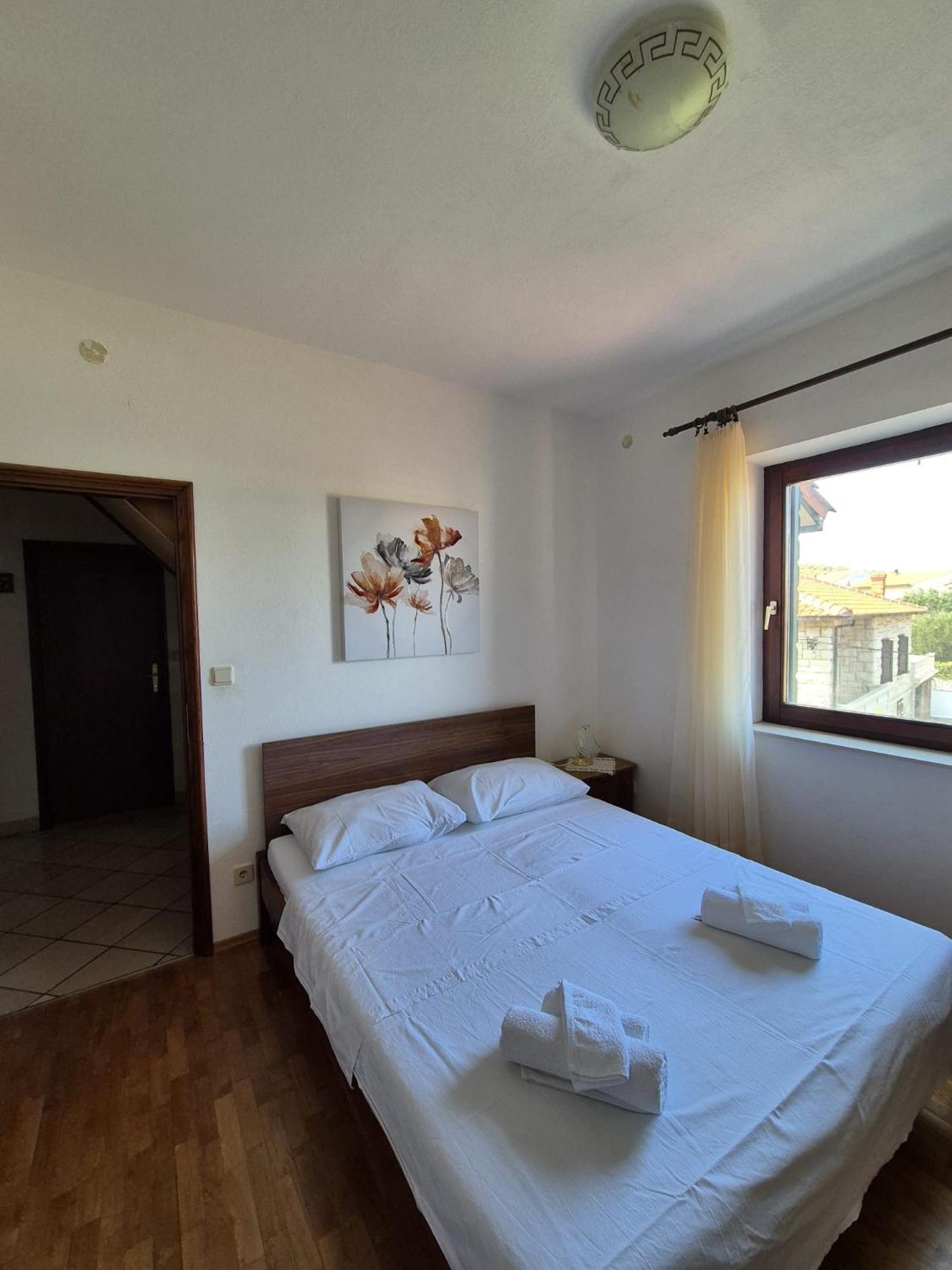 Villa Ela Postira Bagian luar foto