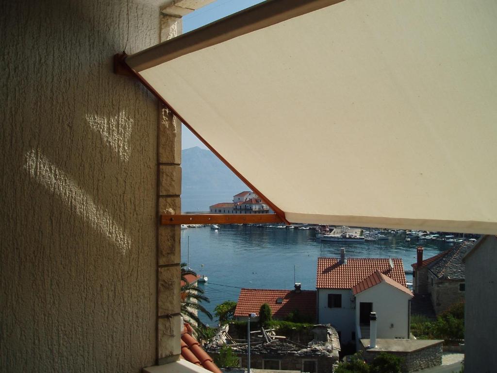 Villa Ela Postira Ruang foto